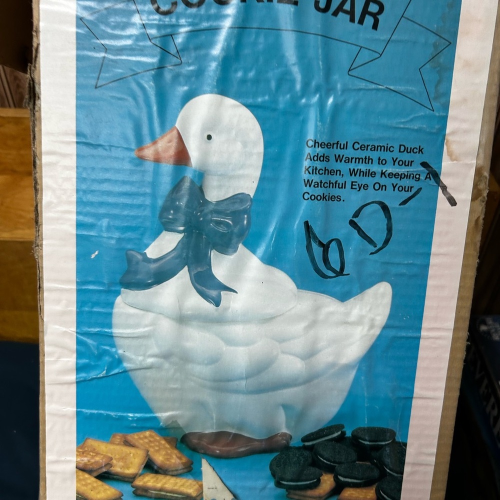 Ceramic Duck Cookie Jar - White